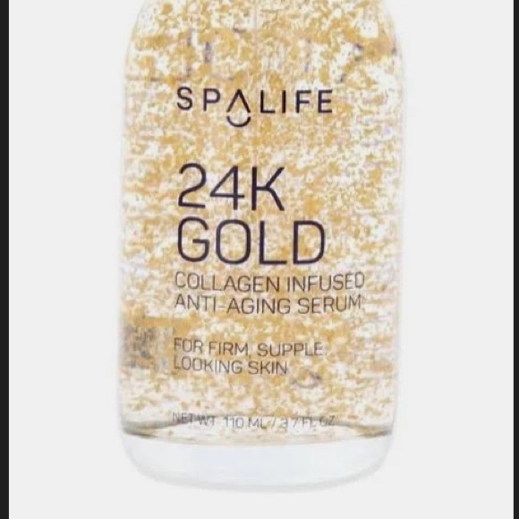 Clinique, Monat & beauty product bundle - Picture 10 of 15